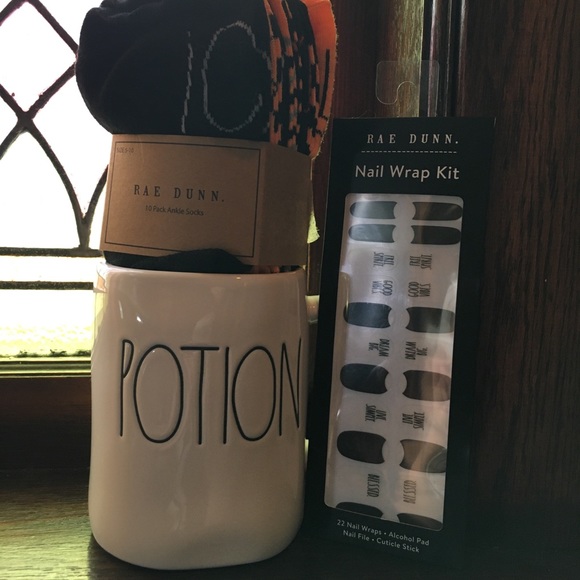 Rae Dunn Bundle - Picture 3 of 10